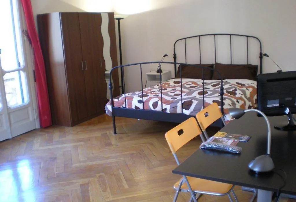 B&B Bologna Old Town And Guest House-1